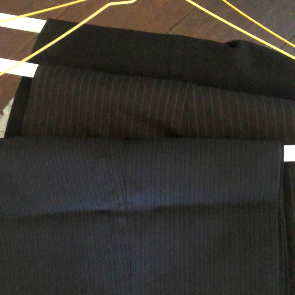 Perry Ellis 32x30 Slim Fit Pants - 3 Pairs